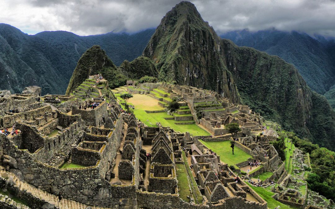 Peru Womens Machu Picchu Inca Tral Hike