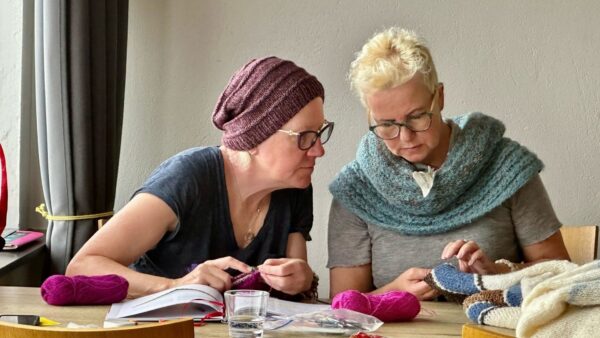 Knitting instruction with Bergrós Kjartansdóttiron